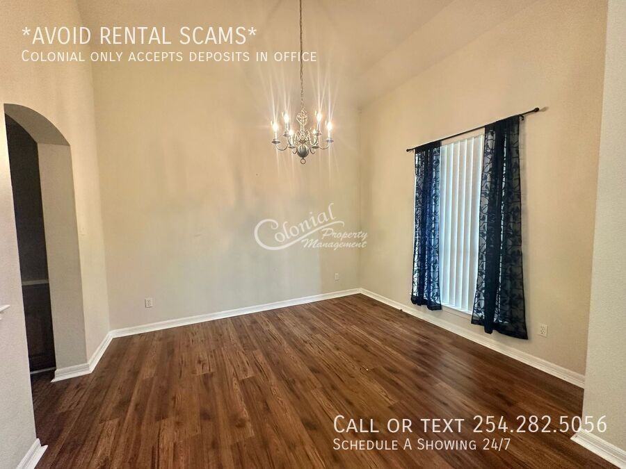 1706 Gypsum Ct - Photo 3 of 20