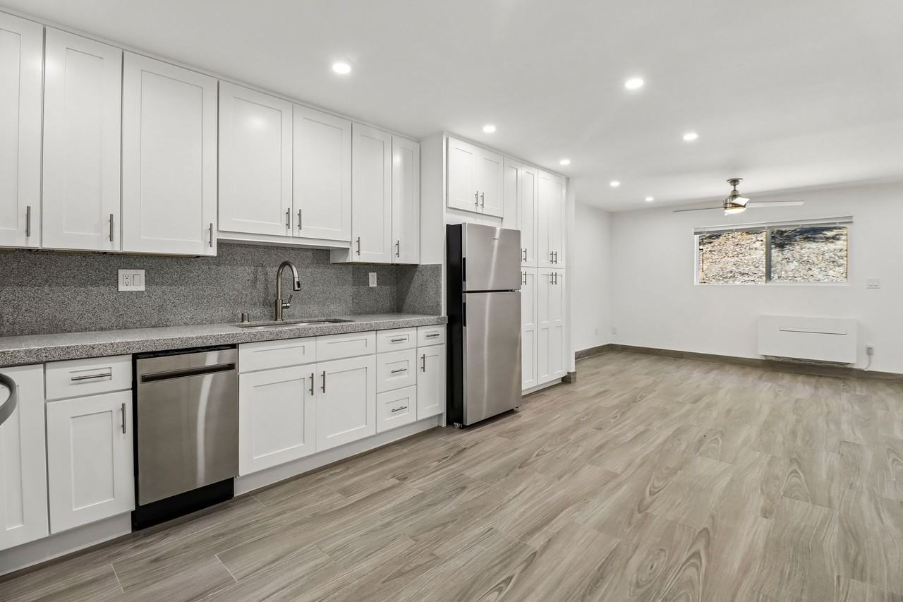 445 Garrison St #03 - Photo 2 of 42