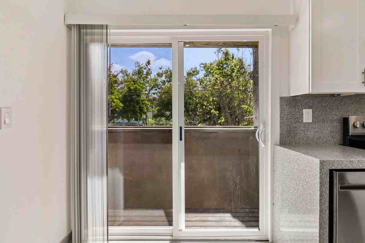 445 Garrison St #31 - Photo 6 of 35