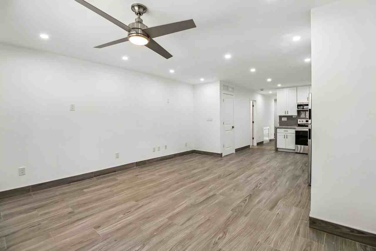 445 Garrison St #42 - Photo 6 of 42