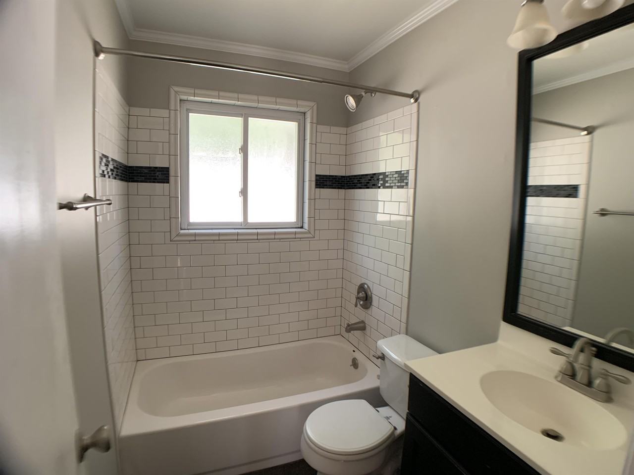 312 Bryte St #1 - Photo 6 of 21