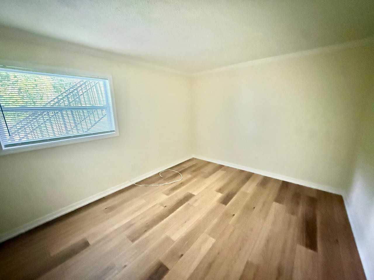 616 S Betty Ln #616-2 - Photo 7 of 10