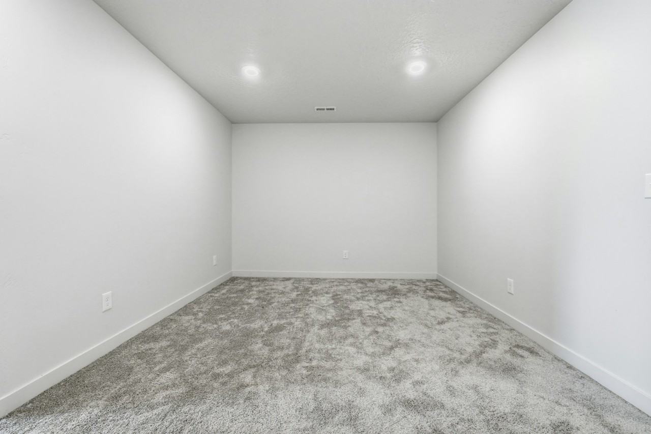 7403 South Olivine River Lane, Unit A - Photo 5 of 11