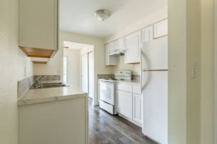 3653 47th Avenue Northeast, Unit B - Photo 1 of 1