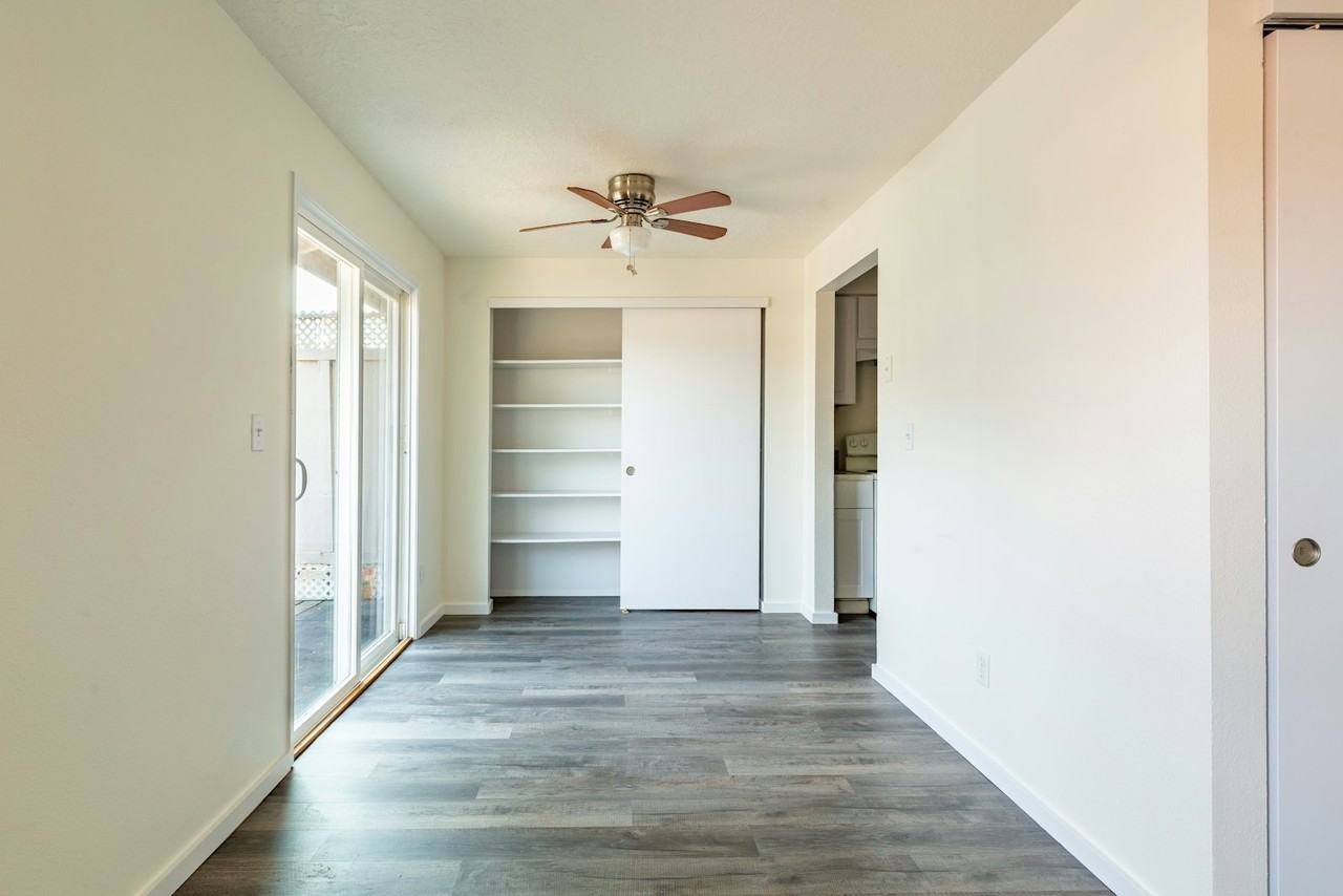 3653 47th Avenue Northeast, Unit B - Photo 3 of 12
