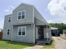featured image of 1621 6th St #2