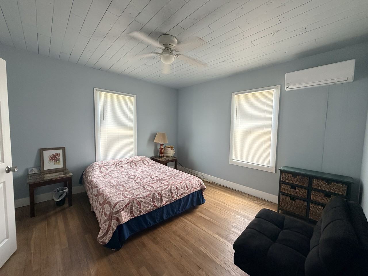 1621 6th St #2 - Photo 5 of 14
