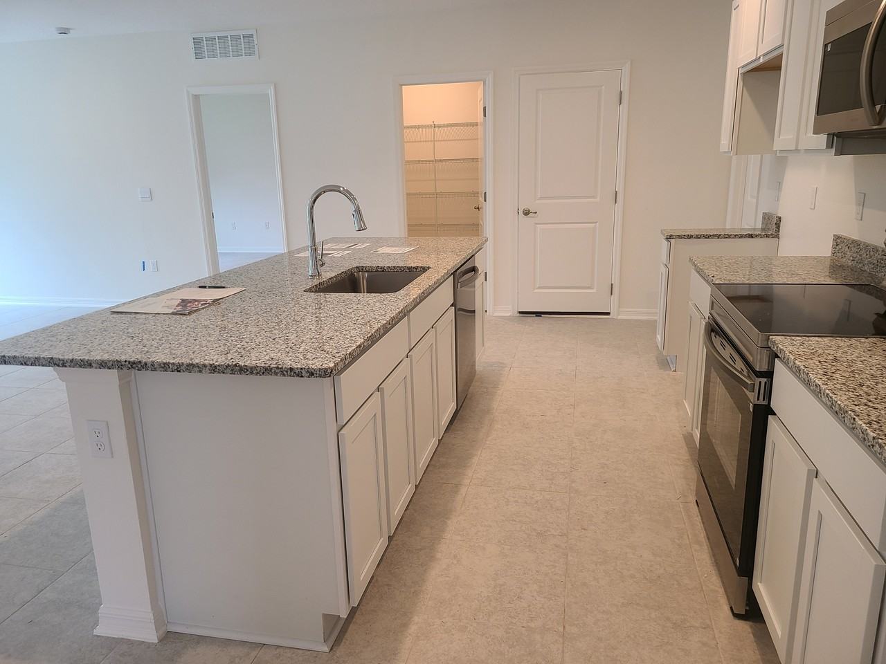 61 Rickenbacker Dr #1 - Photo 3 of 24