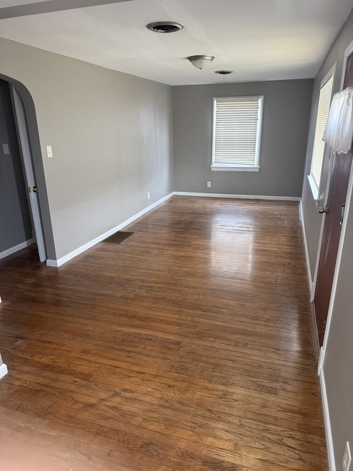 511 N Washington St #1 - Photo 4 of 10