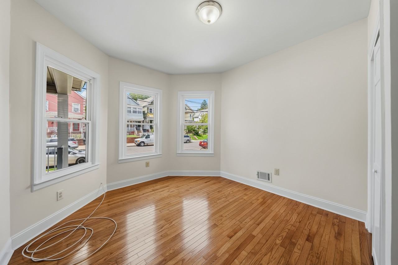 136-138 Elm Street - 1 FL #1FL - Photo 3 of 27