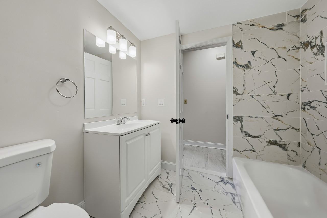 136-138 Elm Street - 1 FL #1FL - Photo 5 of 27