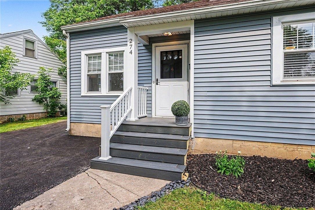 274 Newton Road - Photo 3 of 24