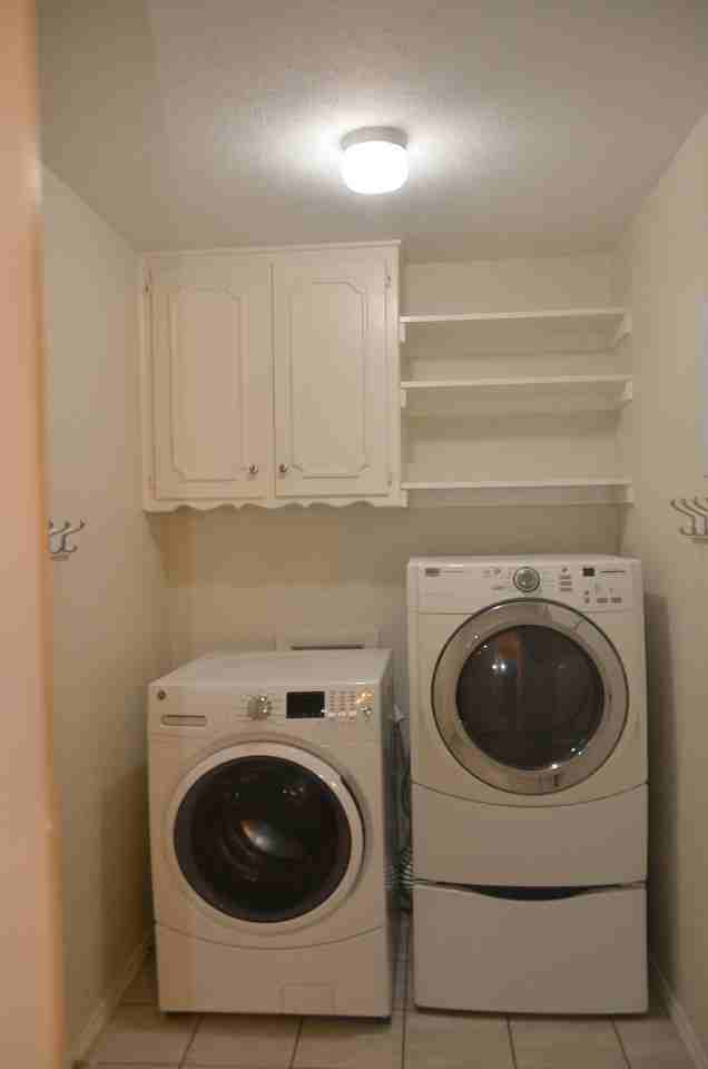 2401 Westridge Drive - Photo 7 of 9