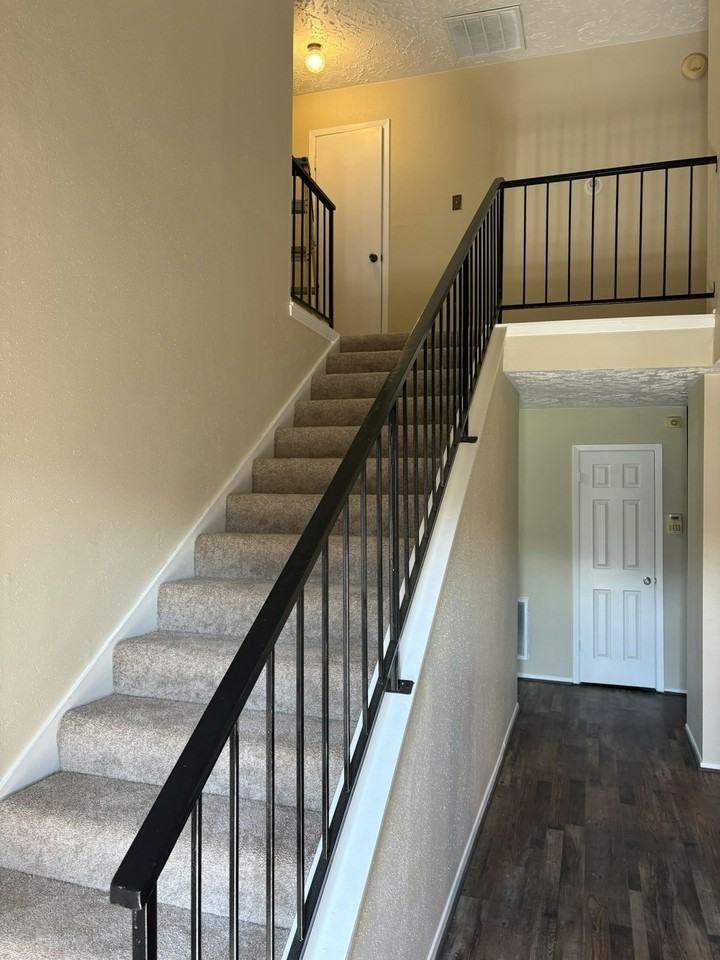 16623 Lost Quail Dr - Photo 2 of 14