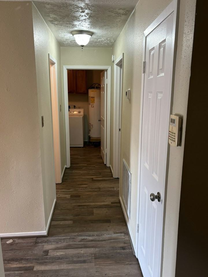 16623 Lost Quail Dr - Photo 3 of 14