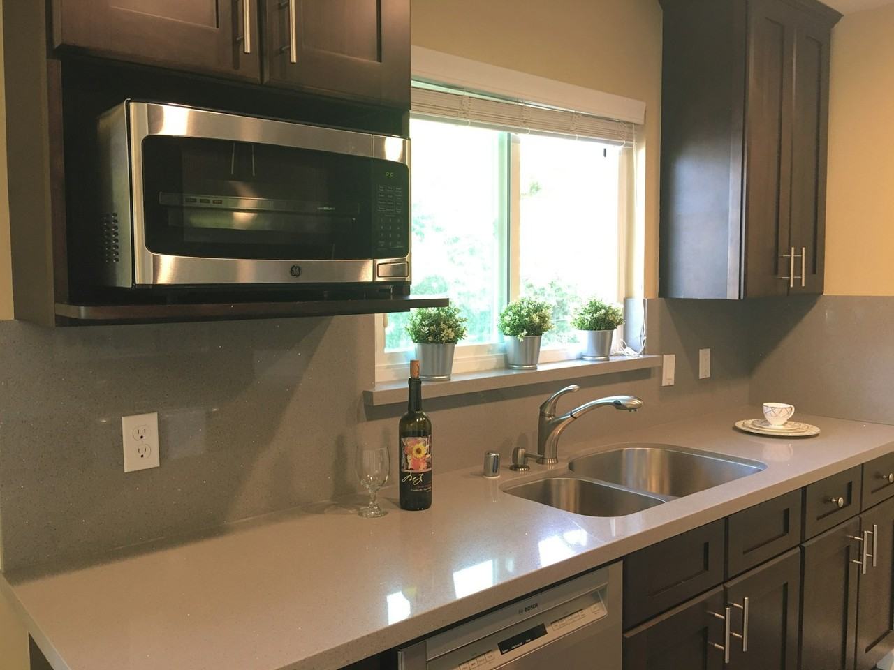 1229 West McKinley Avenue, Unit 4 - Photo 2 of 26