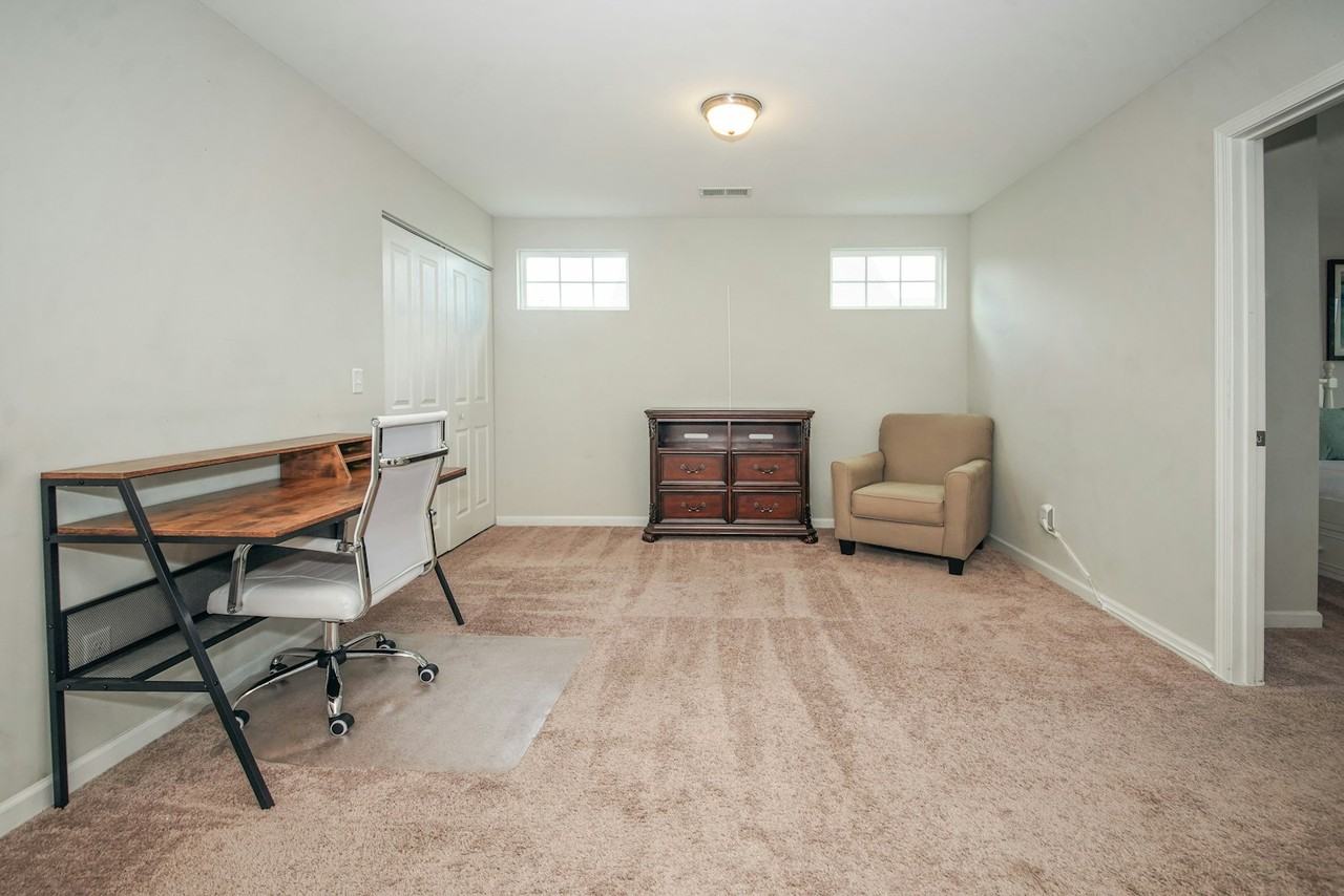 258 Loop Road - Photo 3 of 19