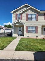 featured image of 940 W 24th St