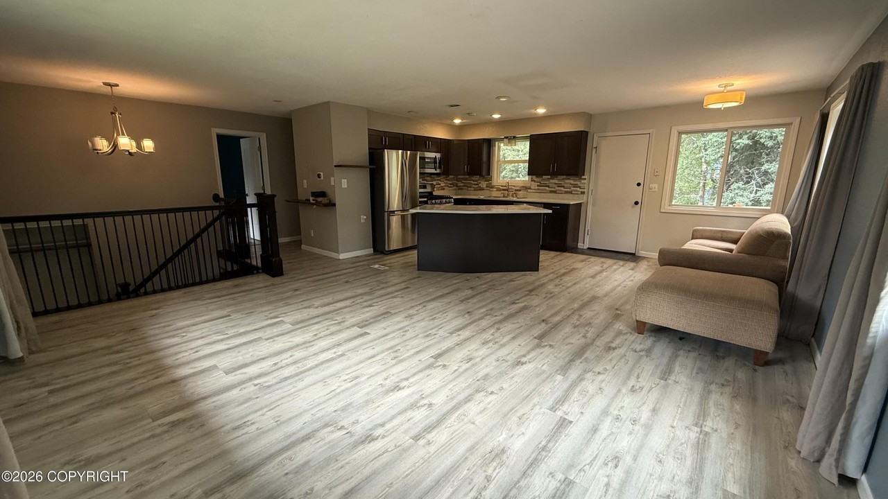 20251 Eagle River Rd - Photo 2 of 23