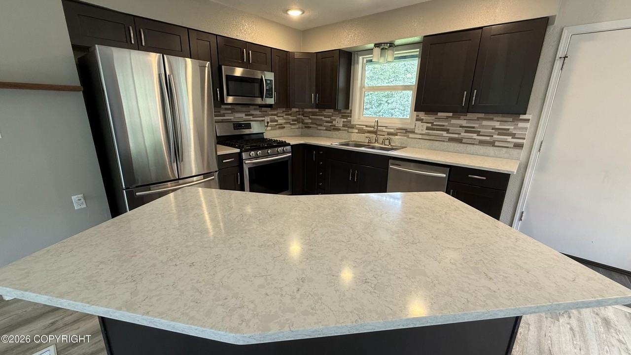 20251 Eagle River Rd - Photo 5 of 23