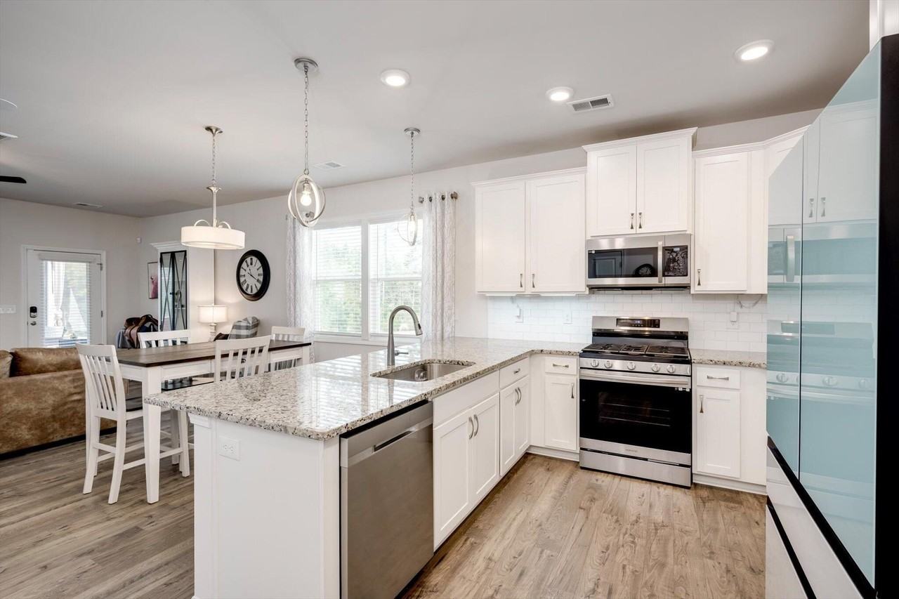 6170 High Top Ln - Photo 5 of 38