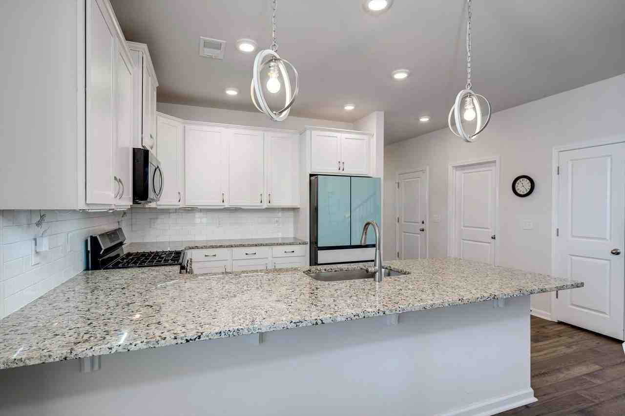 6170 High Top Ln - Photo 7 of 38