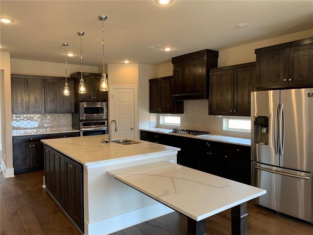 616 Mill Pond Way - Photo 3 of 23