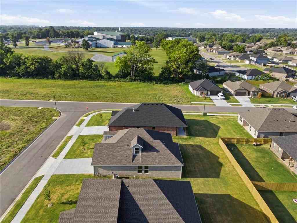 2300 N Zane Street - Photo 5 of 33