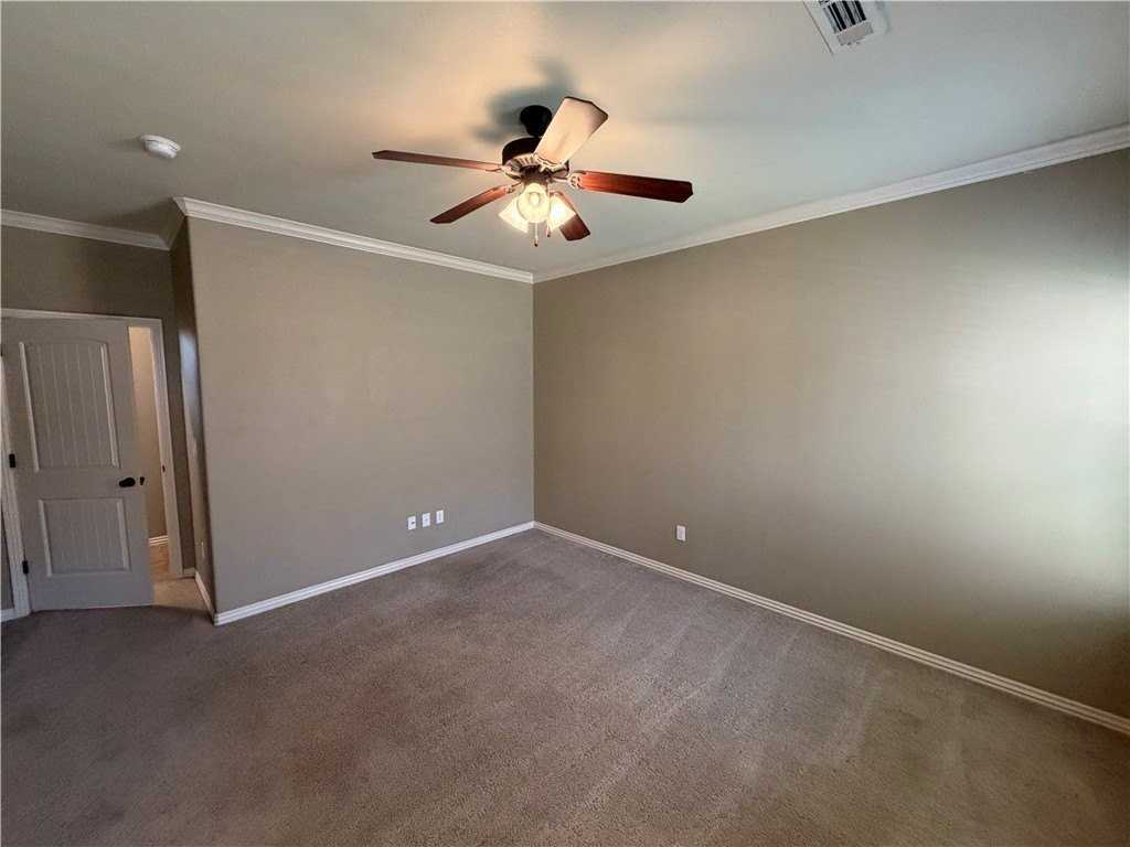 537 N Keats Dr - Photo 4 of 27
