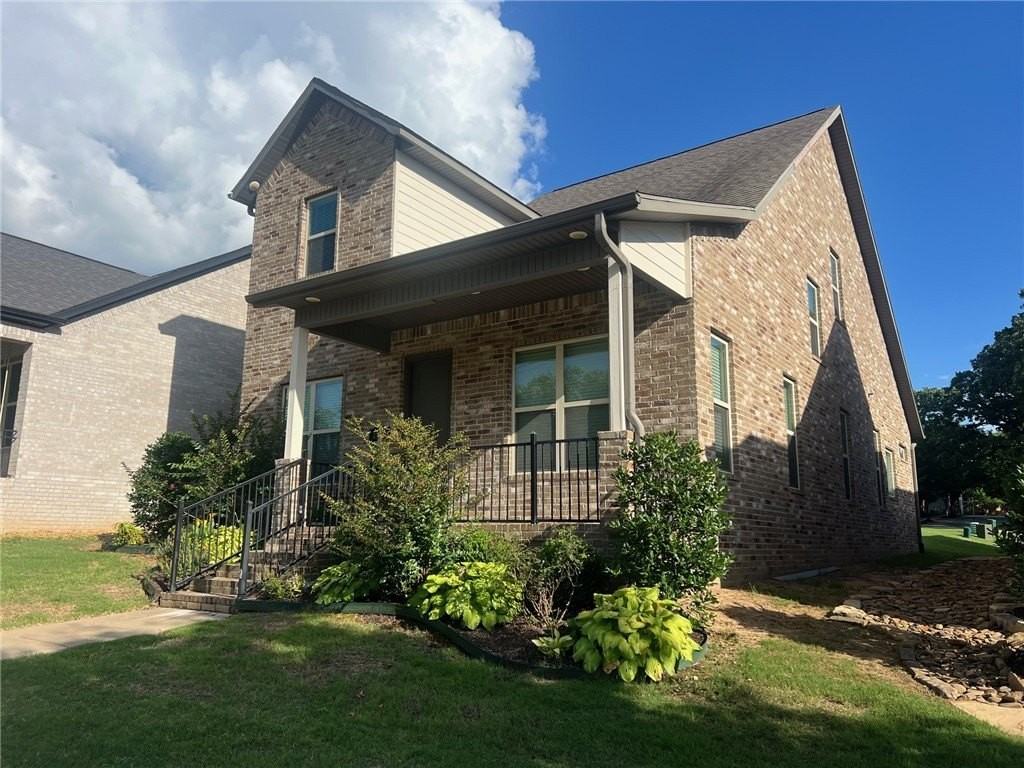 2548 E Bayside Xing - Photo 2 of 19