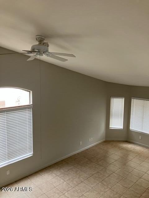 16042 W Latham St - Photo 6 of 30