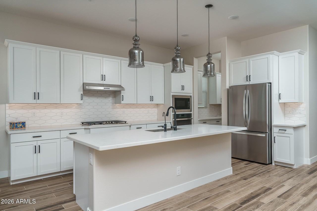 5888 N 206th Ln - Photo 2 of 35