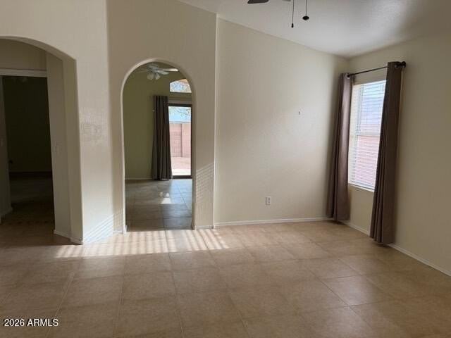 603 W Mcrae Dr - Photo 4 of 27
