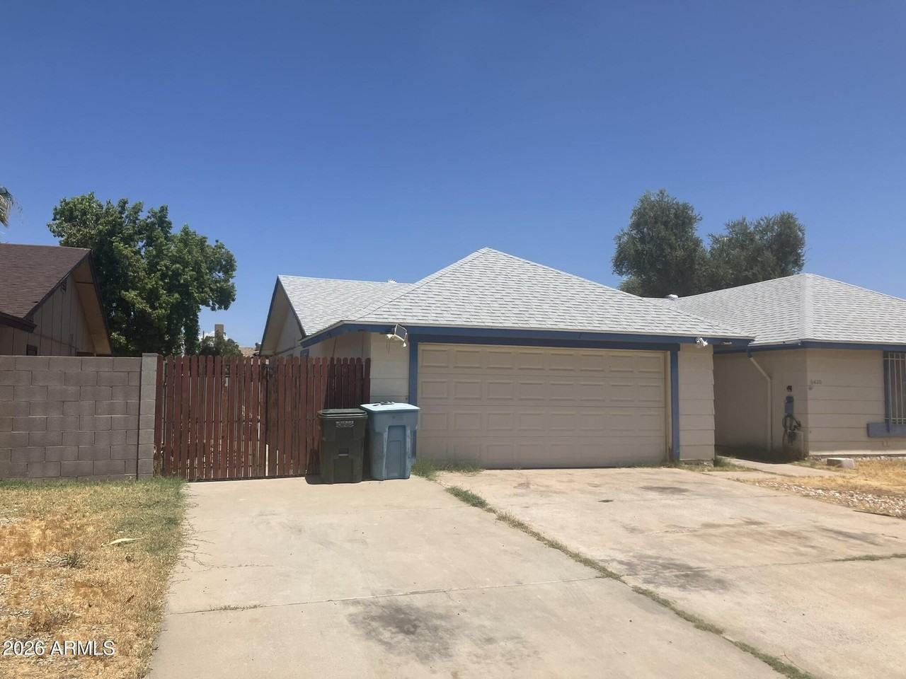 6420 W College Dr - Photo 3 of 30