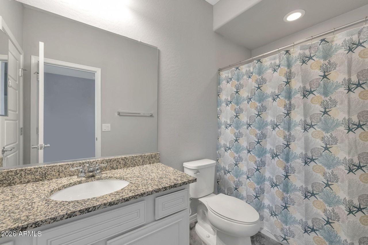 5819 N 88th Ln - Photo 7 of 25