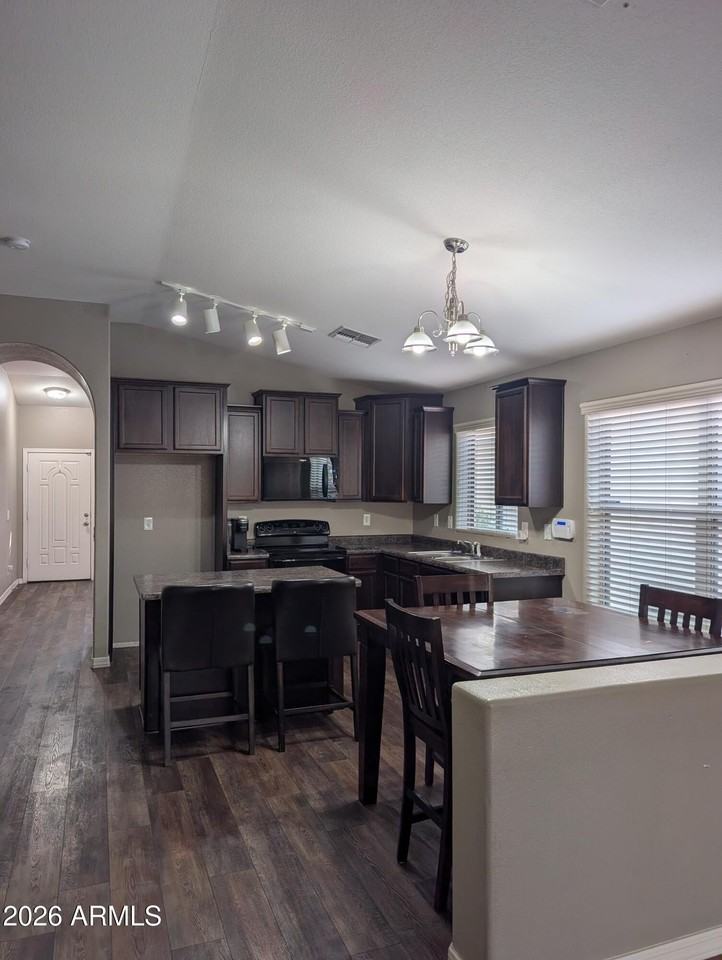 4230 E Sandy Way - Photo 5 of 18