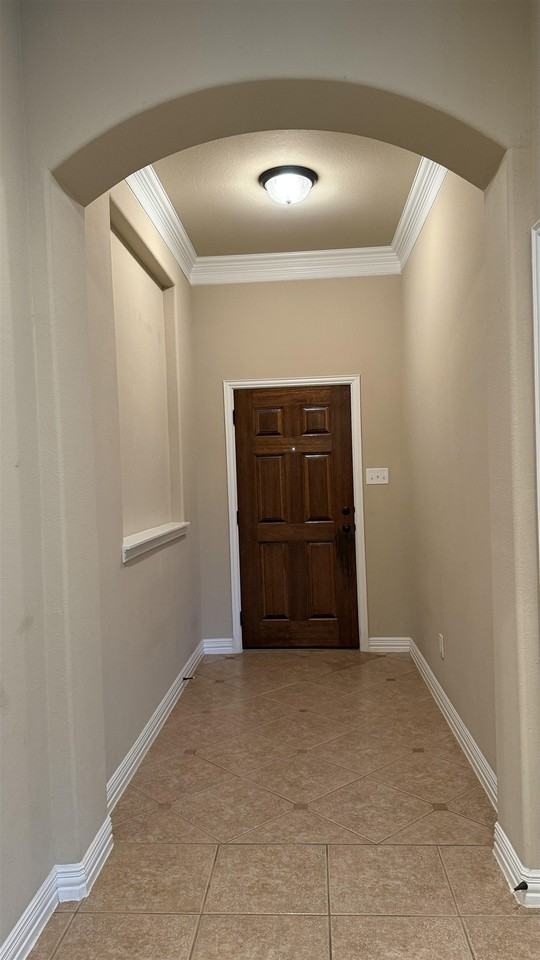 107 Mallory Ln - Photo 4 of 29
