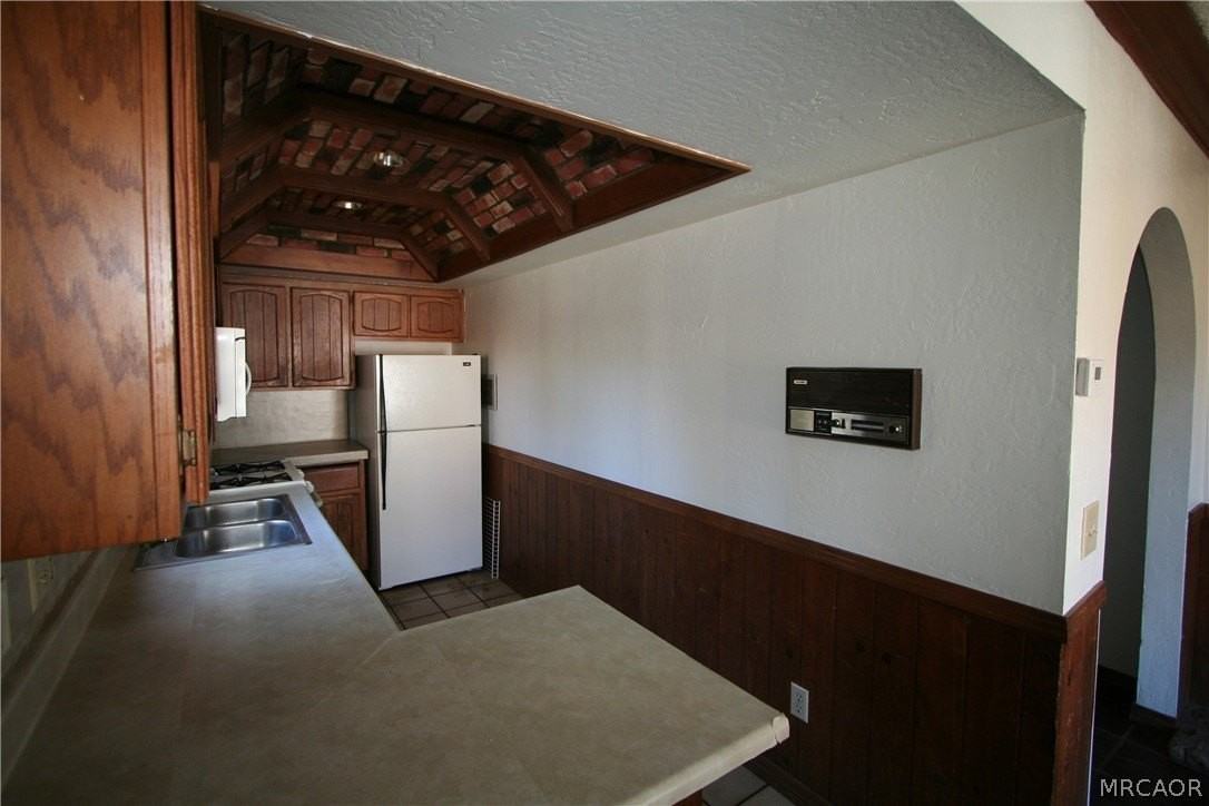 1109 W Aeroplane Blvd - Photo 3 of 16