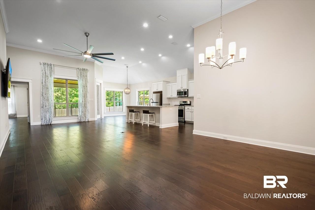 774 Dunker Ave - Photo 2 of 20