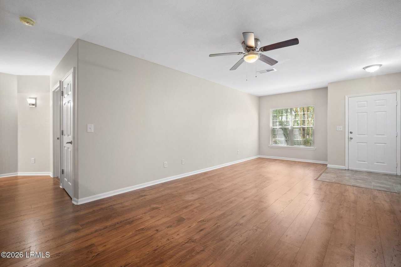 897 Fording Island Rd #310 - Photo 6 of 30