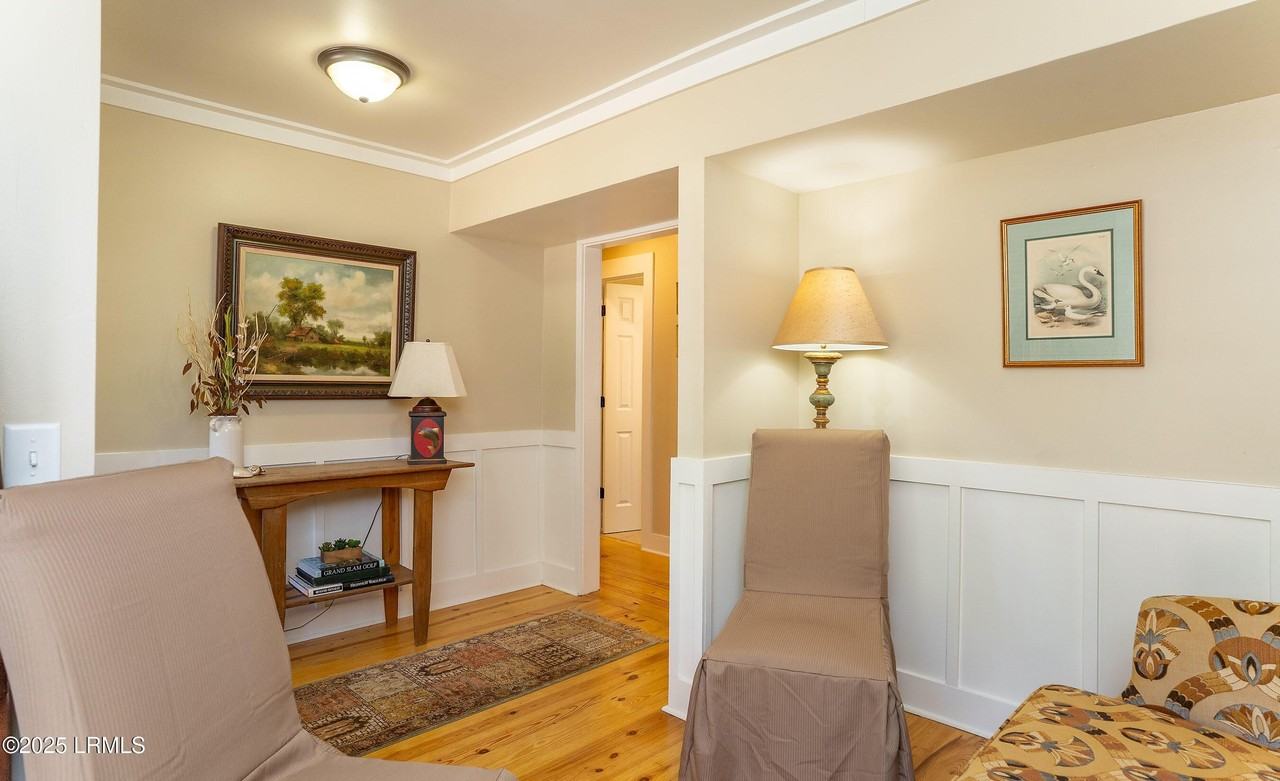 80 Sea Pines Dr - Photo 3 of 34