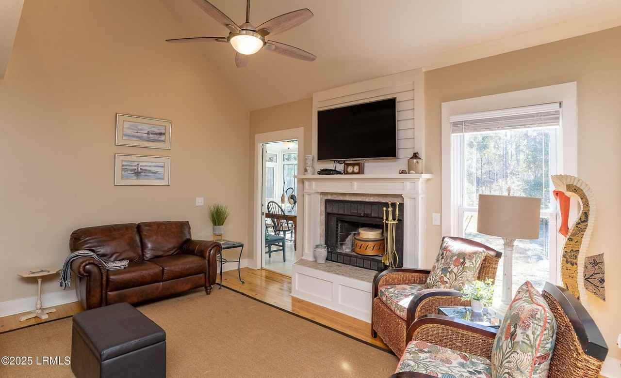 80 Sea Pines Dr - Photo 5 of 34