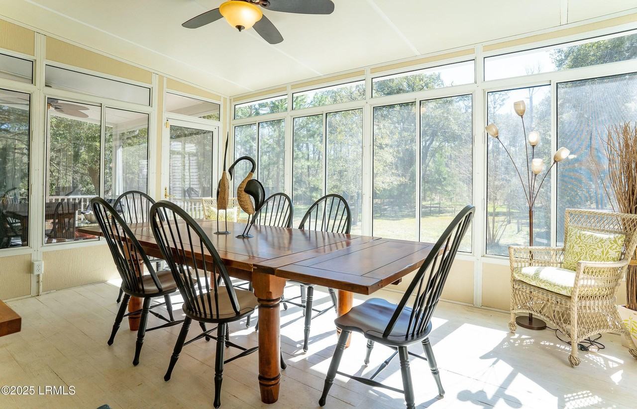 80 Sea Pines Dr - Photo 4 of 34