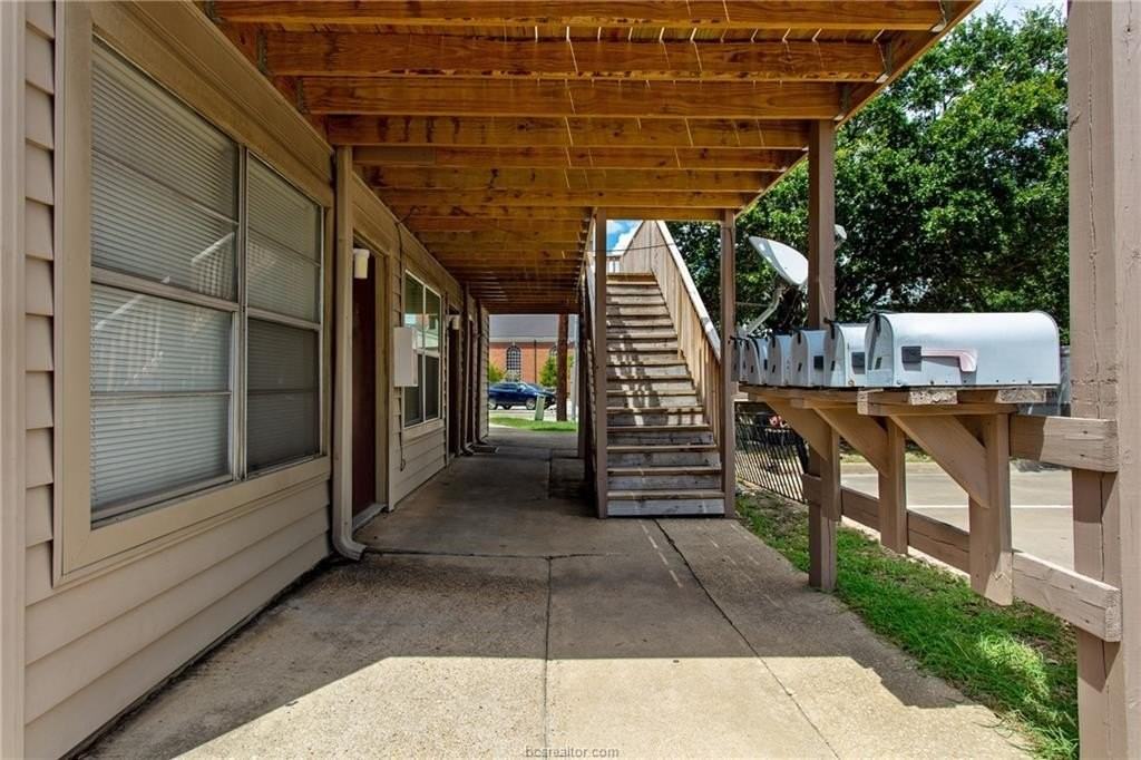 304 Tauber St #3 - Photo 3 of 13
