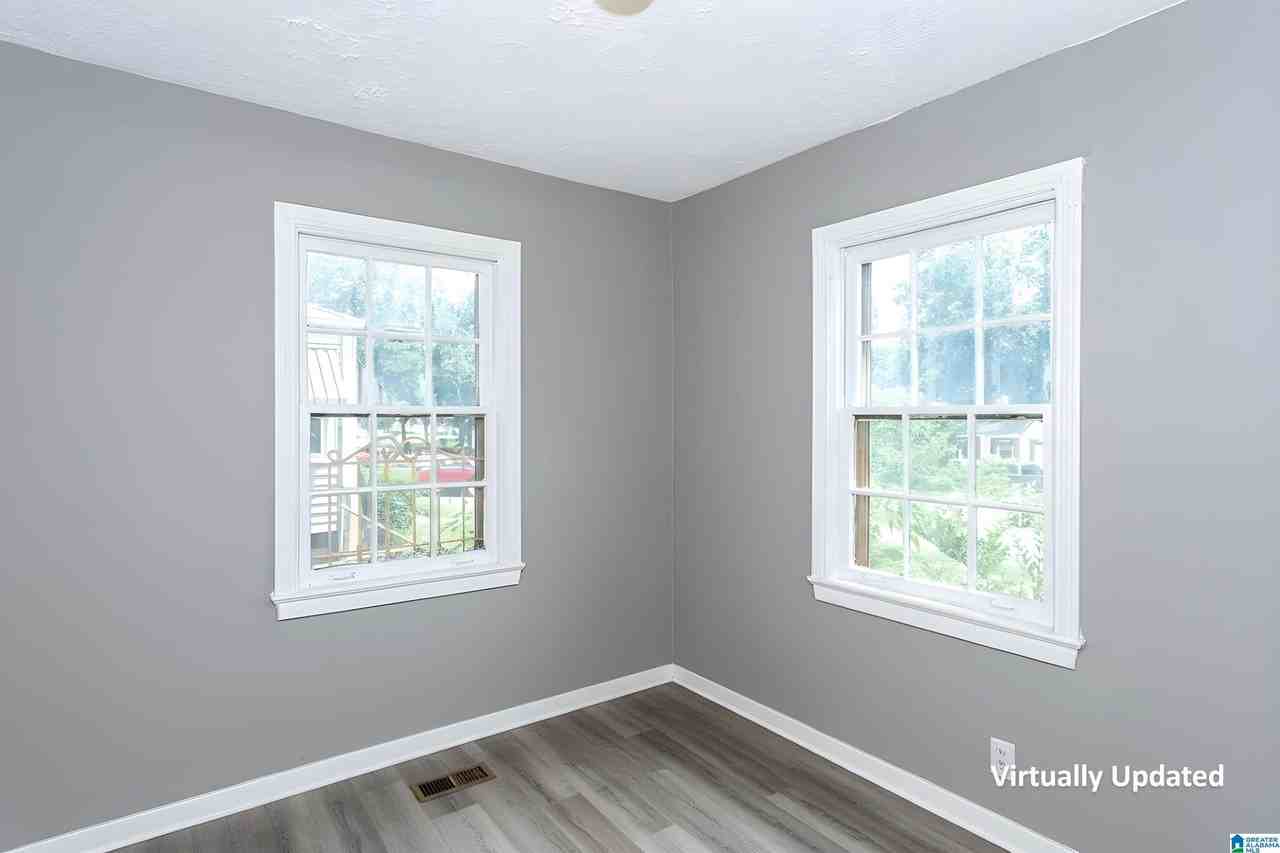 340 Mcpherson Ave - Photo 5 of 15