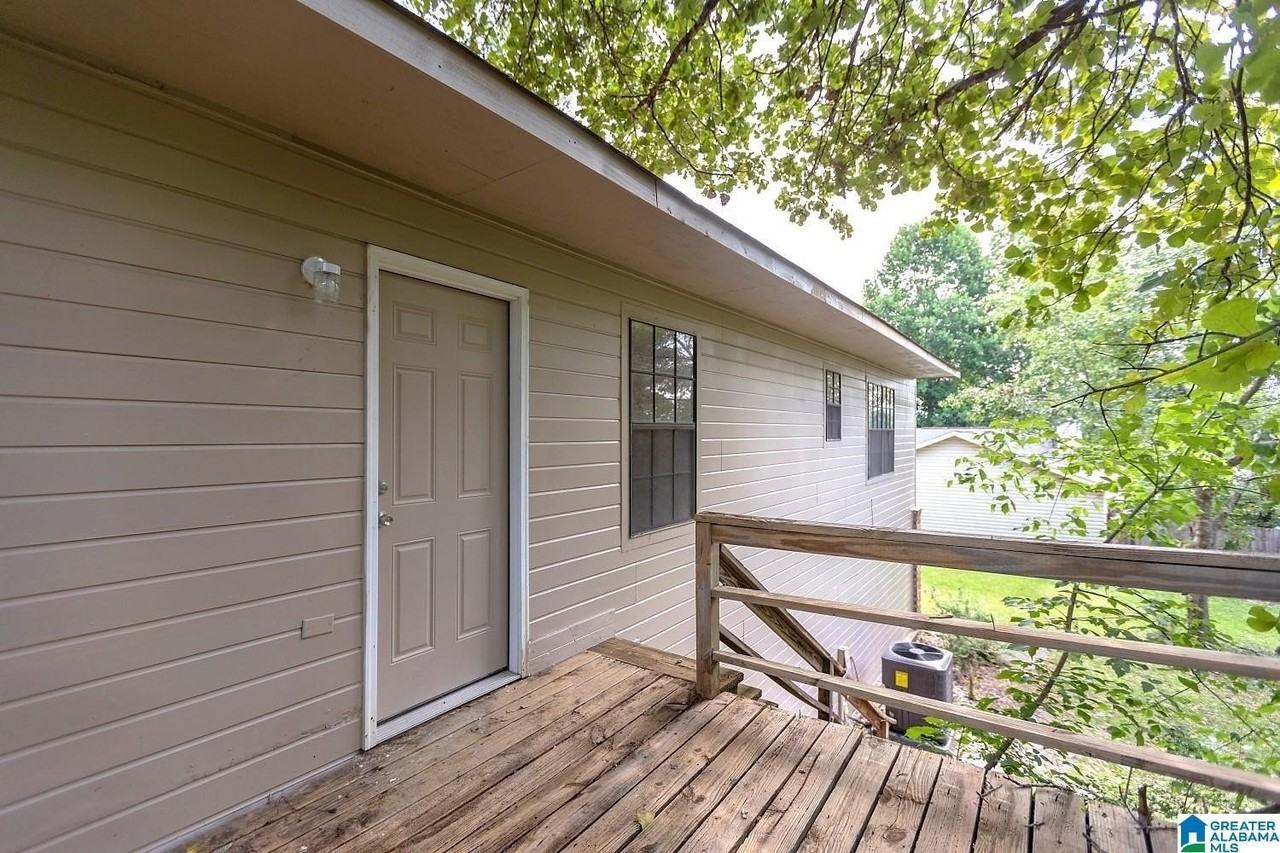 203 Winterhaven Dr - Photo 5 of 25