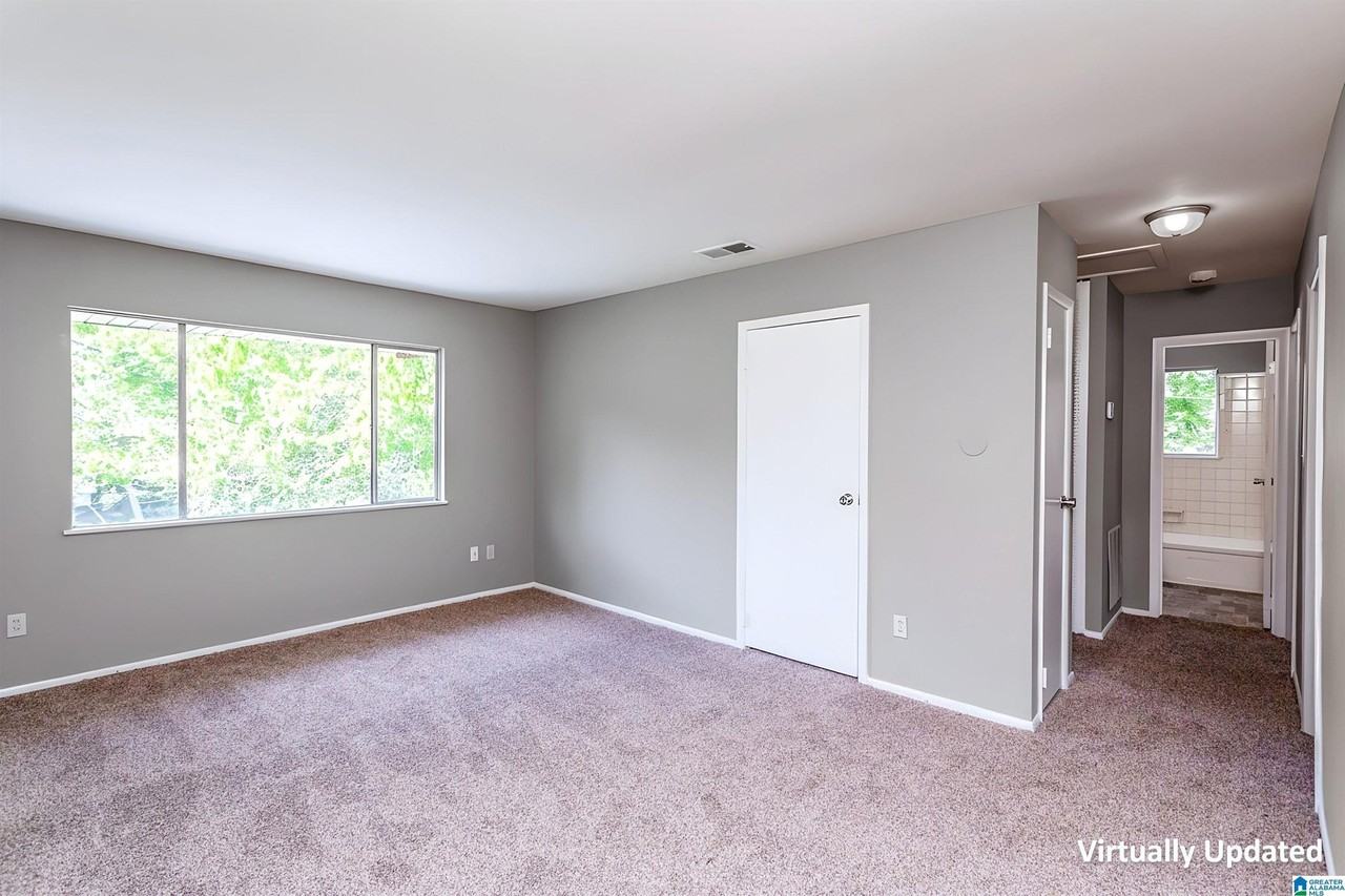 1112 S Gale Dr - Photo 4 of 20