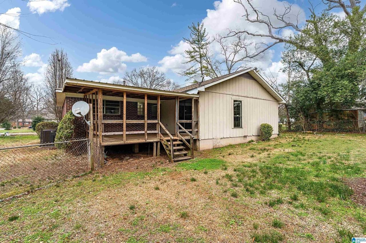 236 Clifton St - Photo 4 of 22