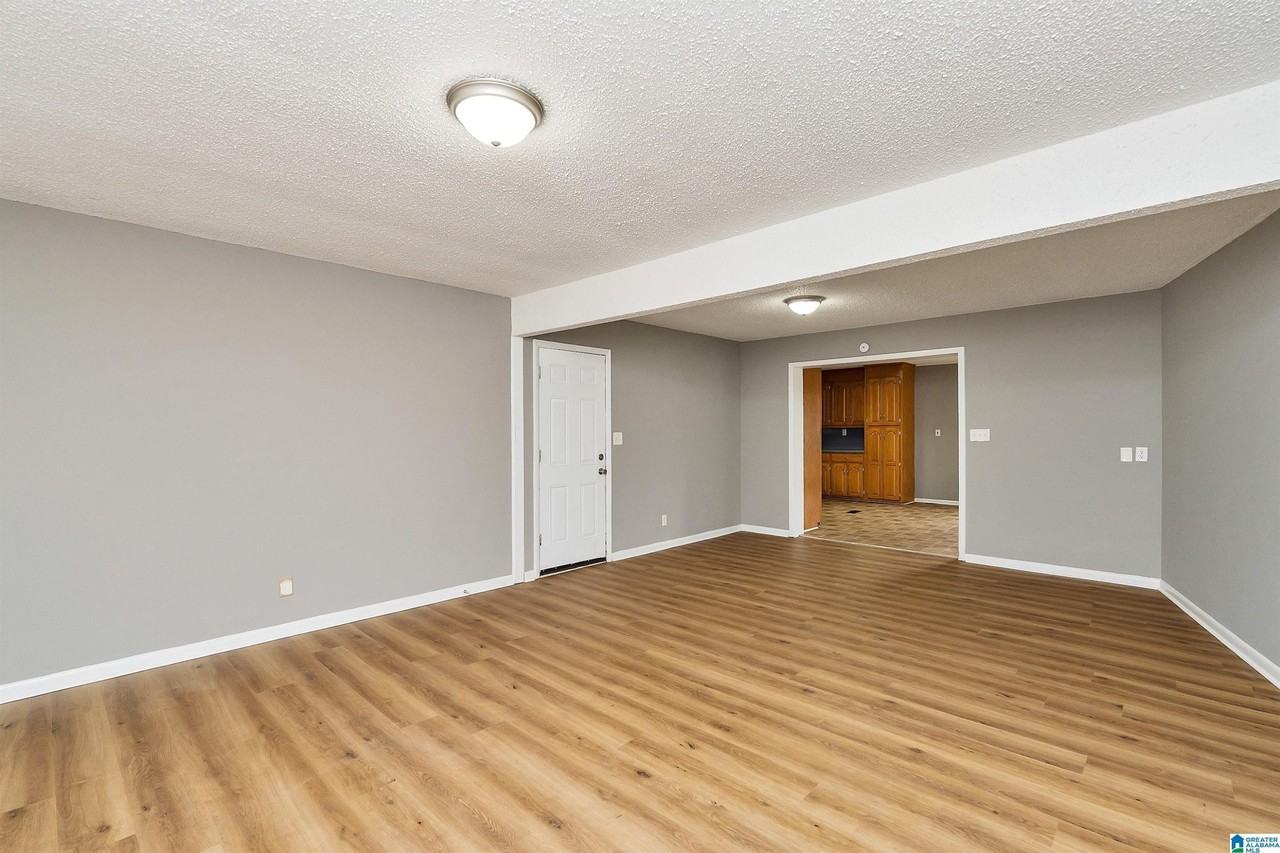 236 Clifton St - Photo 7 of 22