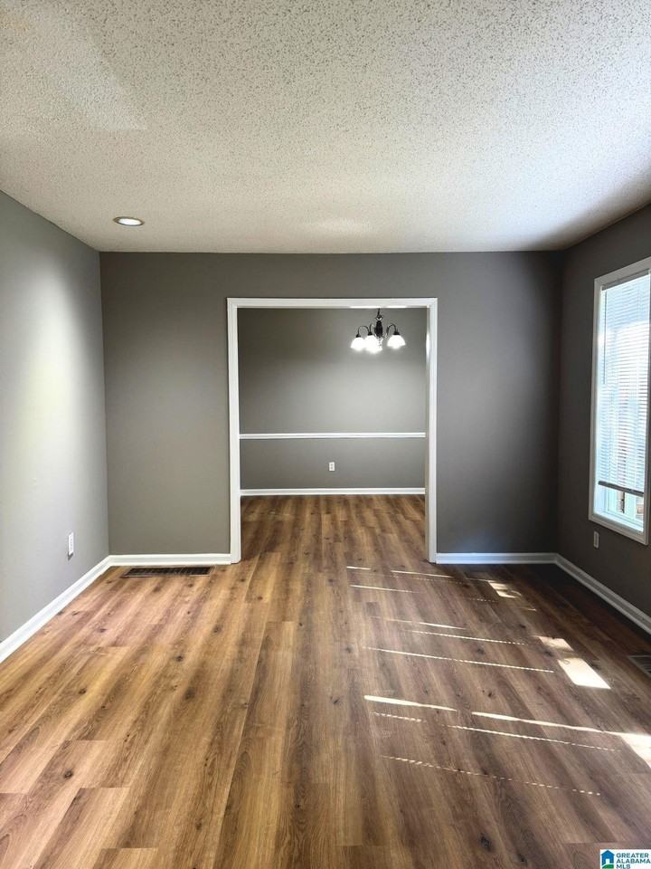 297 Fran Dr - Photo 5 of 13